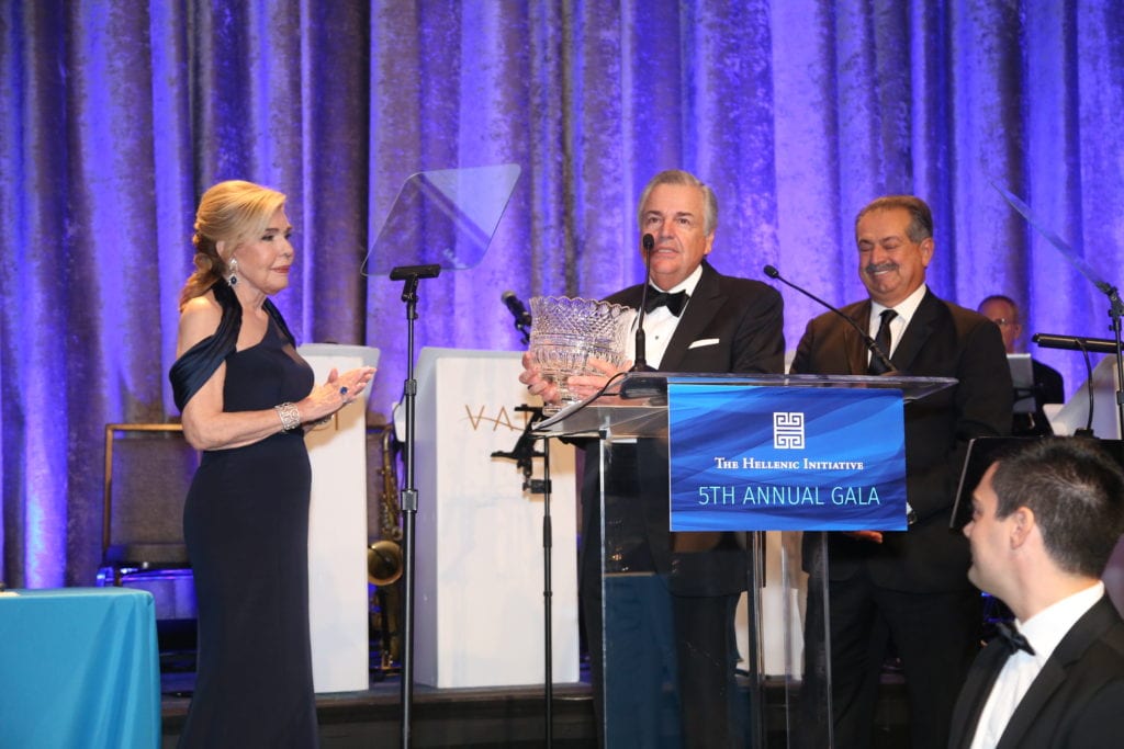 Marianna V. Vardinoyannis accepting Hellenic Leadership Award at THI’s 5th Annual Gala NY, Sept 2017.