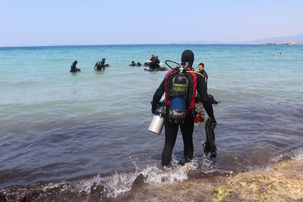 The Hellenic Initiative supports the National Hellenic Student Association (NHSA) of America Beach Clean Up event in Athens in collaboration with Ethelon Organization for a 2nd consecutive year!