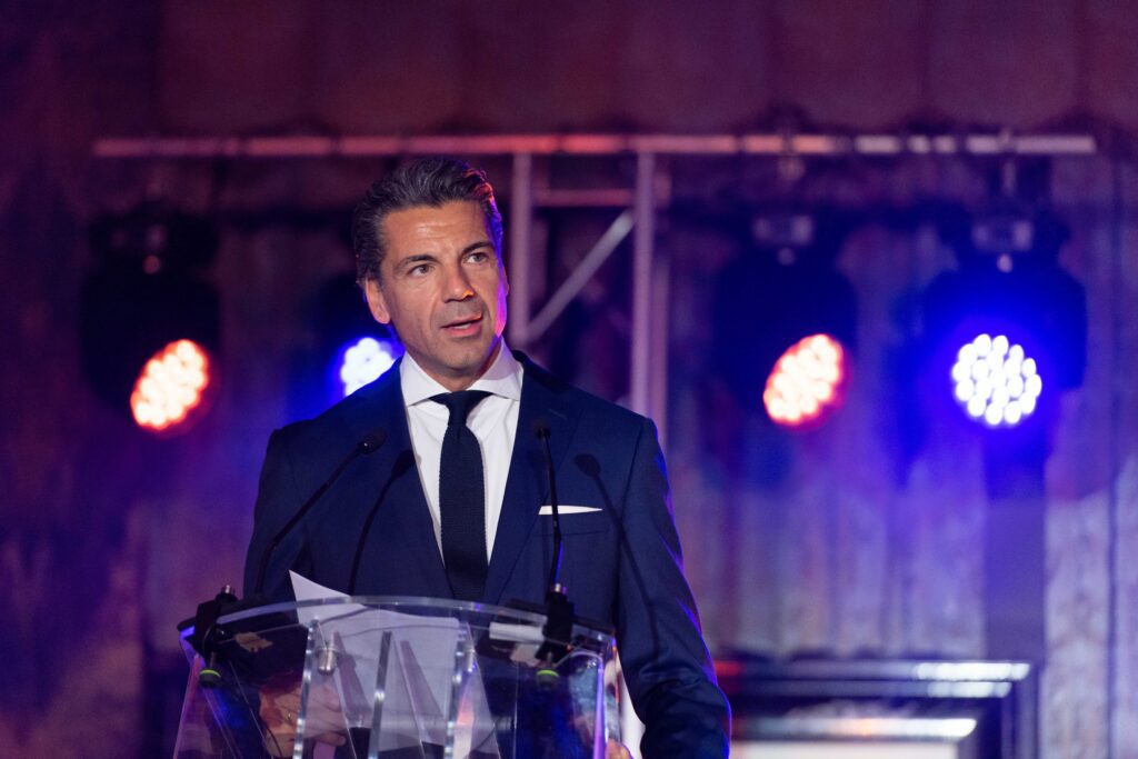 The Hellenic Initiative London Gala Raises More Than $270K