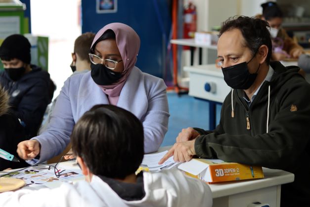 SciCo: Science Against Prejudice